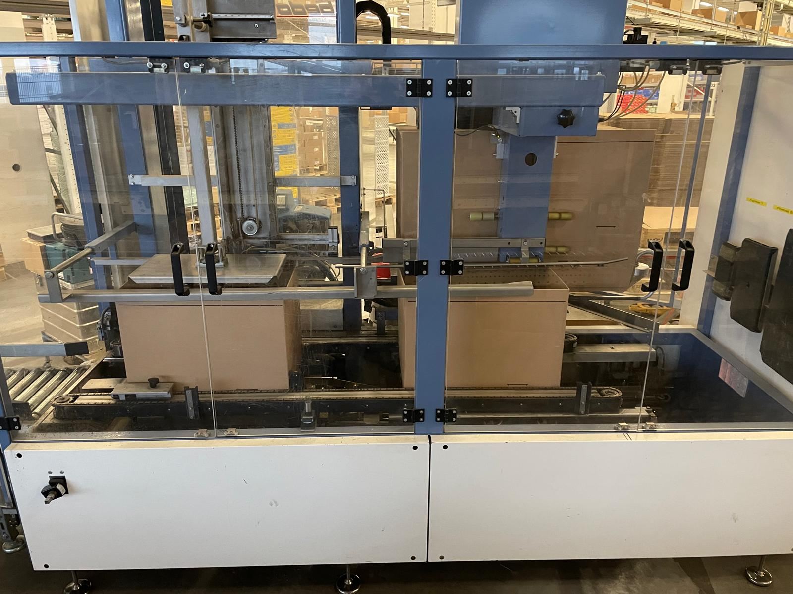 Paketaufrichter bei Printus: modernisierte Bestandsanlage mit integrierter Elektro- und Steuerungstechnik